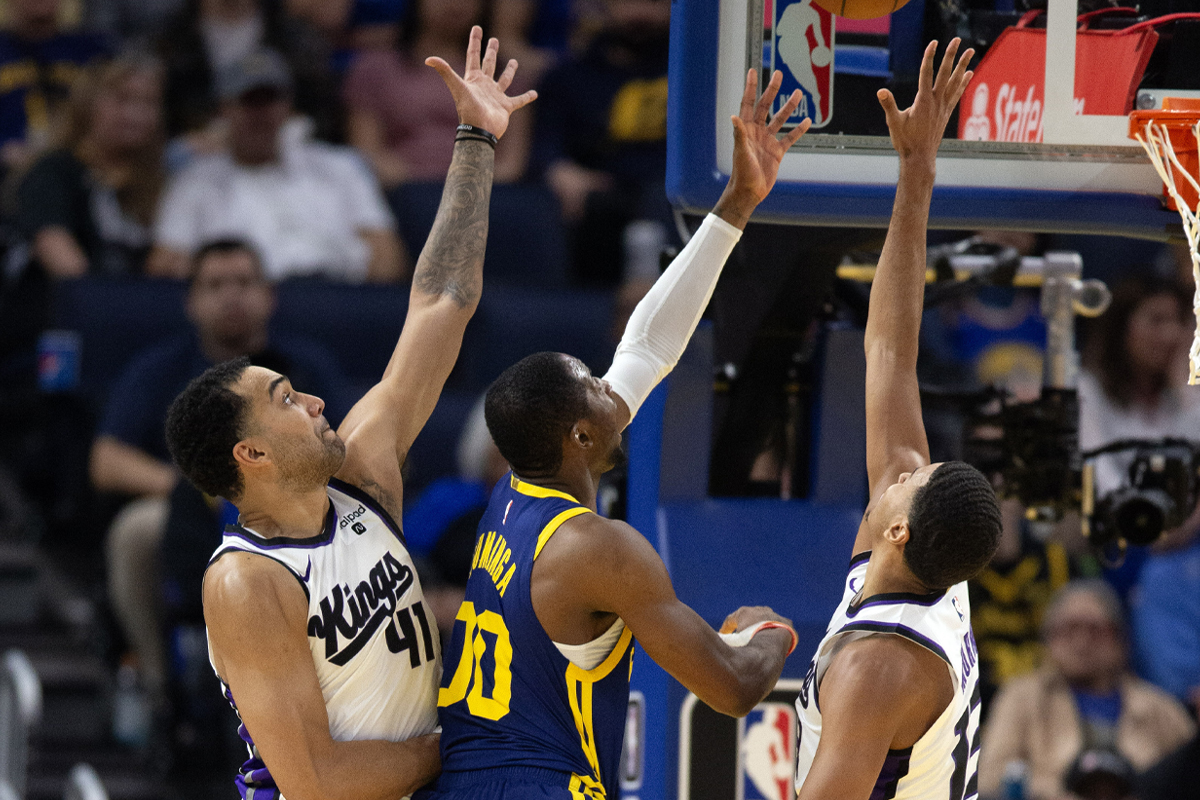 Jonathan Kuminga with the Warriors