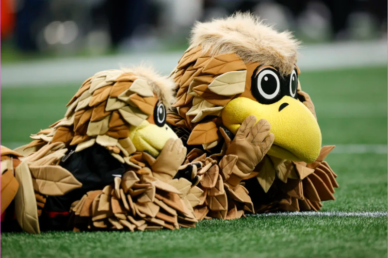 Atlanta Falcons mascots