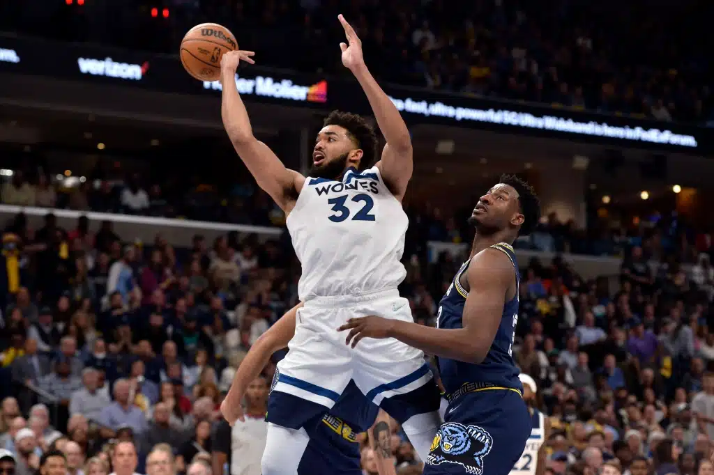 Karl-Anthony Towns with the Wolves