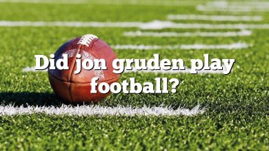 Did jon gruden play football?