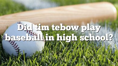 Did tim tebow play baseball in high school?