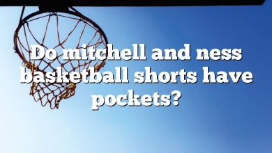 Do mitchell and ness basketball shorts have pockets?