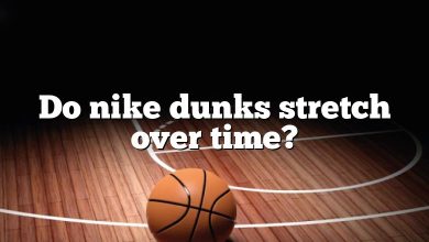 Do nike dunks stretch over time?