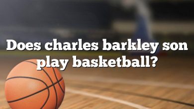 Does charles barkley son play basketball?