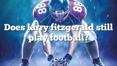 Does larry fitzgerald still play football?