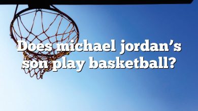 Does michael jordan’s son play basketball?