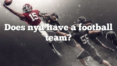 Does nyu have a football team?