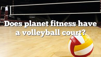 Does planet fitness have a volleyball court?