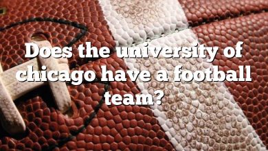 Does the university of chicago have a football team?