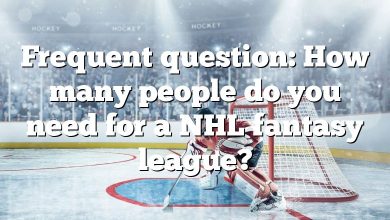 Frequent question: How many people do you need for a NHL fantasy league?