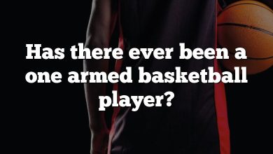 Has there ever been a one armed basketball player?
