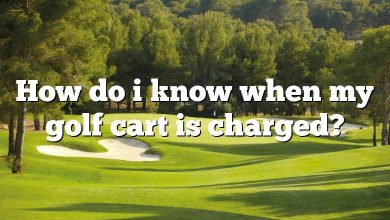 How do i know when my golf cart is charged?