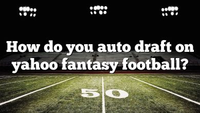 How do you auto draft on yahoo fantasy football?