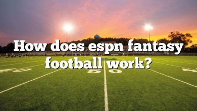 How does espn fantasy football work?