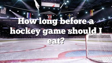 How long before a hockey game should I eat?