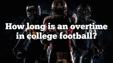 How long is an overtime in college football?