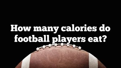 How many calories do football players eat?