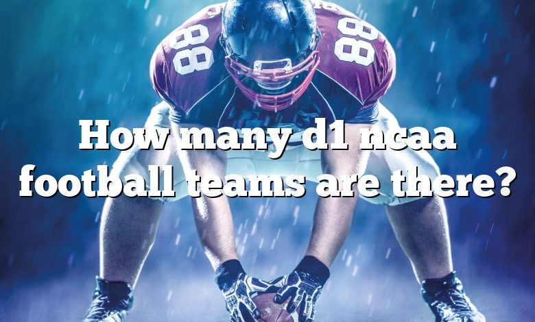 How many d1 ncaa football teams are there?