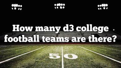 How many d3 college football teams are there?