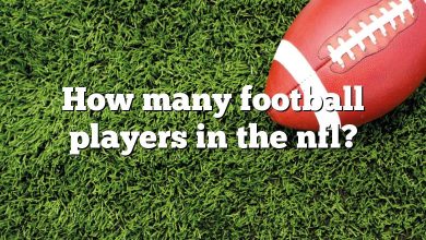 How many football players in the nfl?