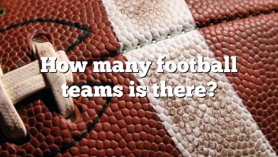 How many football teams is there?