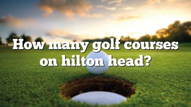 How many golf courses on hilton head?