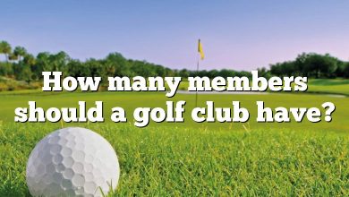 How many members should a golf club have?