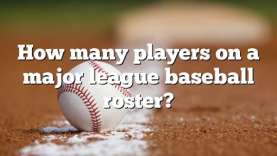 How many players on a major league baseball roster?