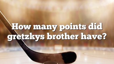 How many points did gretzkys brother have?