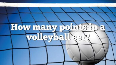 How many points in a volleyball set?