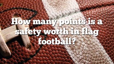 How many points is a safety worth in flag football?