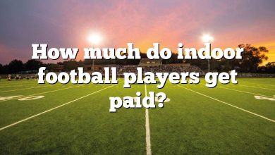 How much do indoor football players get paid?