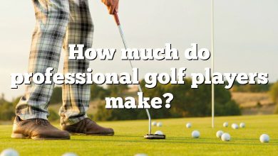 How much do professional golf players make?