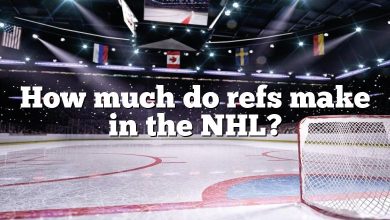 How much do refs make in the NHL?