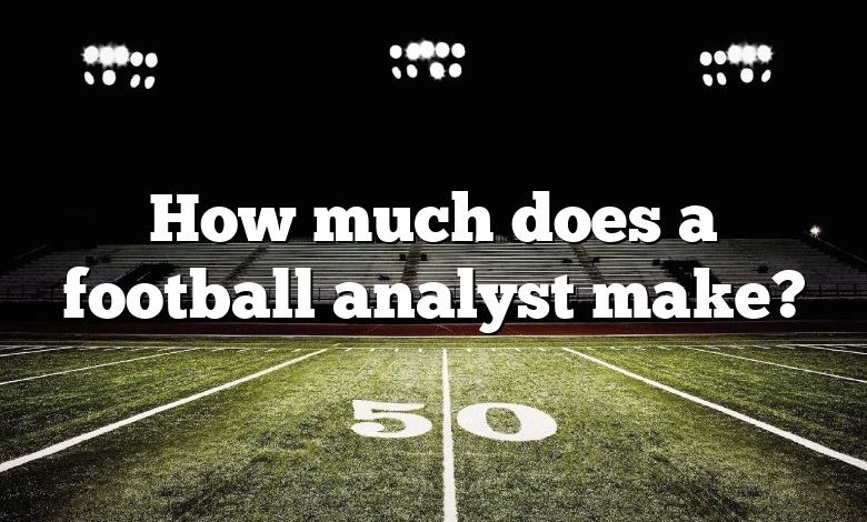 How much does a football analyst make?