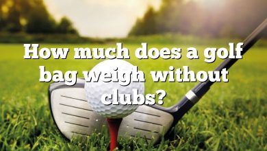 How much does a golf bag weigh without clubs?