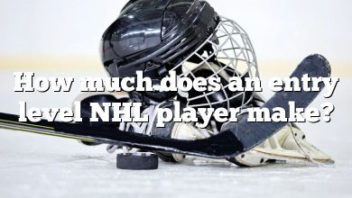 How much does an entry level NHL player make?