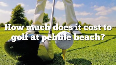 How much does it cost to golf at pebble beach?