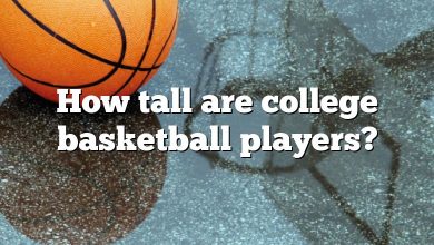 How tall are college basketball players?