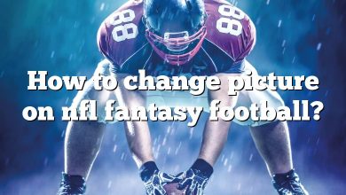 How to change picture on nfl fantasy football?