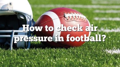 How to check air pressure in football?