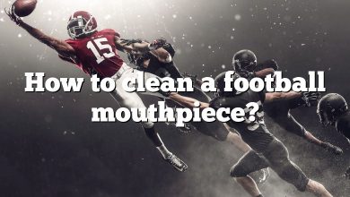 How to clean a football mouthpiece?