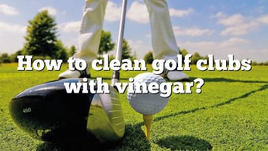 How to clean golf clubs with vinegar?