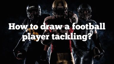 How to draw a football player tackling?