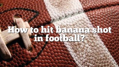 How to hit banana shot in football?