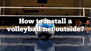 How to install a volleyball net outside?