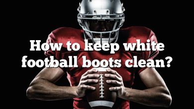 How to keep white football boots clean?