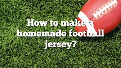 How to make a homemade football jersey?