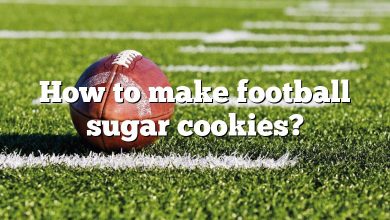 How to make football sugar cookies?