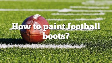 How to paint football boots?